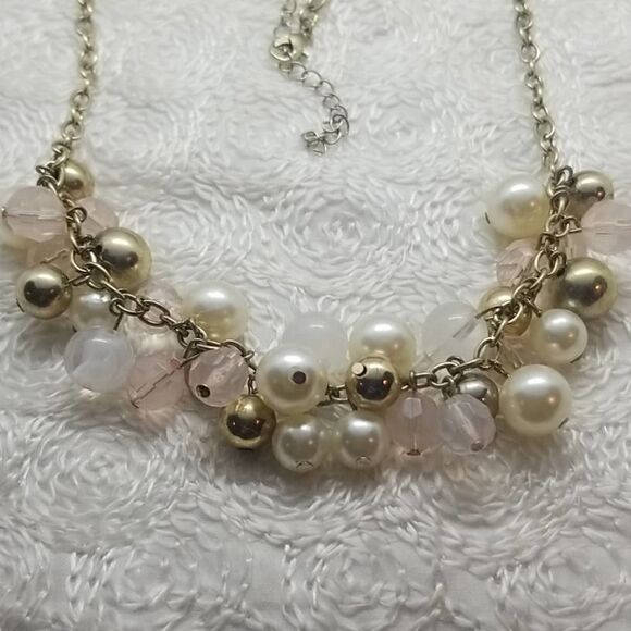 Acrylic Necklace Gold Pearls Beads Bobbles - Picture 2 of 9